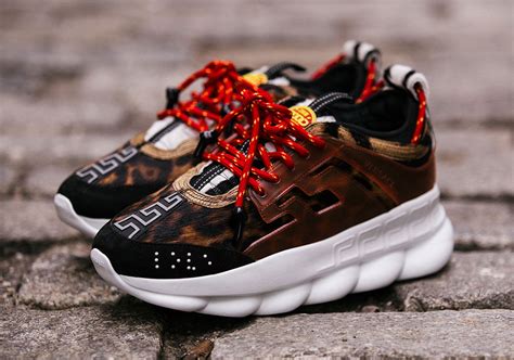 versace chain tennis shoes|versace chain reaction shoes price.